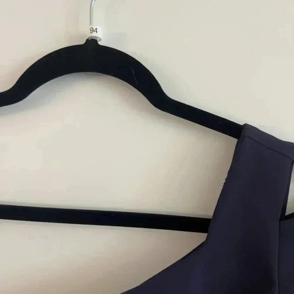 94 Likely One Shoulder Navy Blue Dress Size 0 - Picture 4 of 6